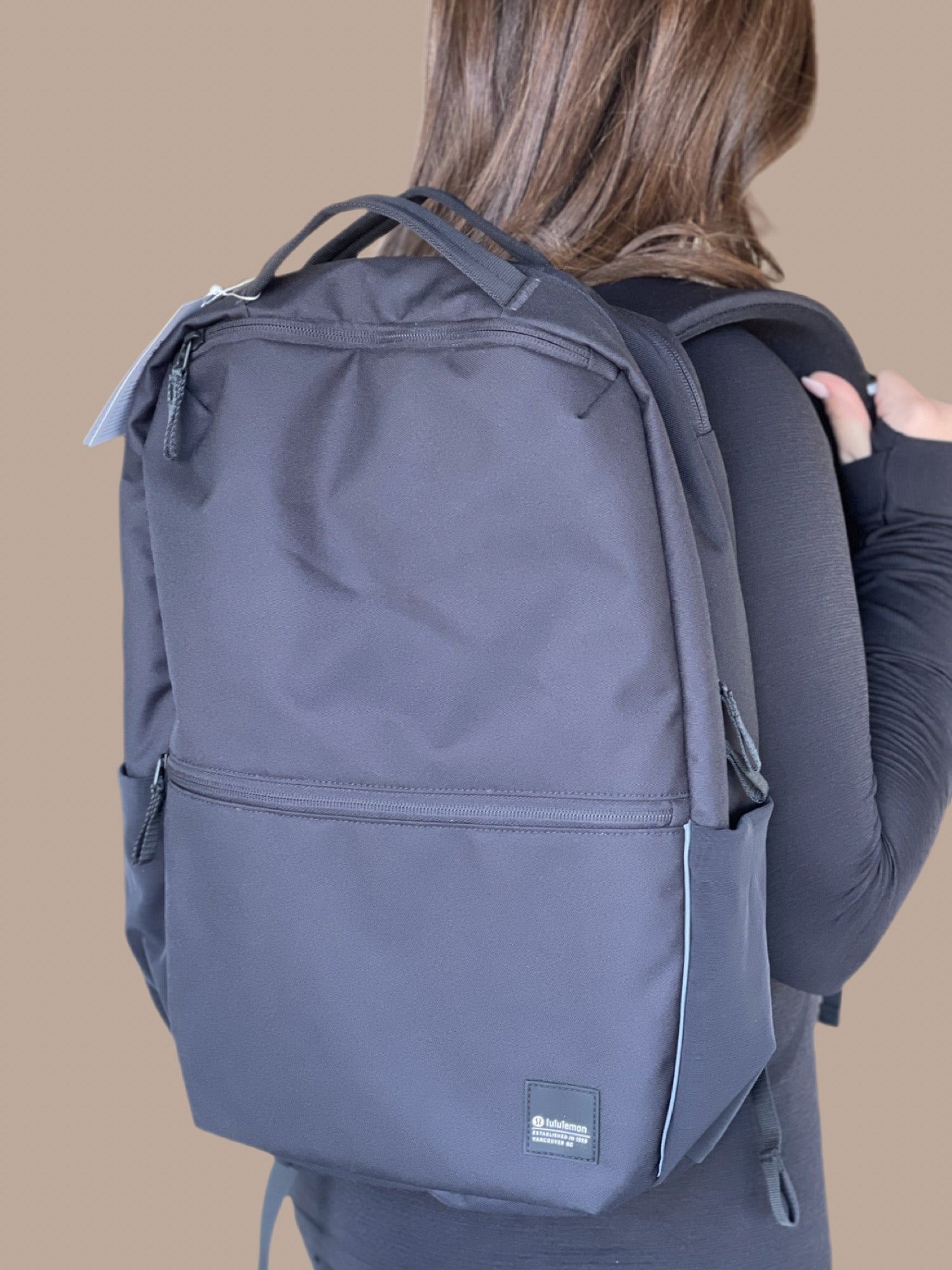 バッグ Double-Zip Backpack 22L – Trends Boutique on Main
