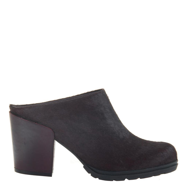 NAKED FEET - PROPER in RASPBERRY Mules